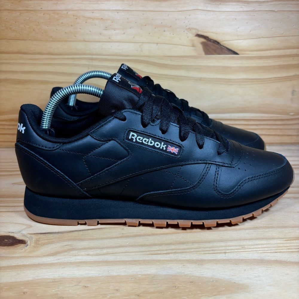 Reebok Mens Classic Leather Black Gum Shoes Sneakers Lifestyle US 9.5